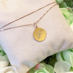 Collana cerchio pendente incisione iniziale argento 925 oro giallo